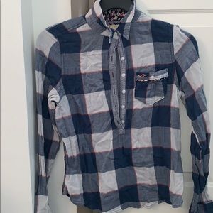 Hollister mid way button up flannel